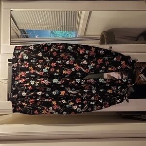Lane Bryant floral capri pants